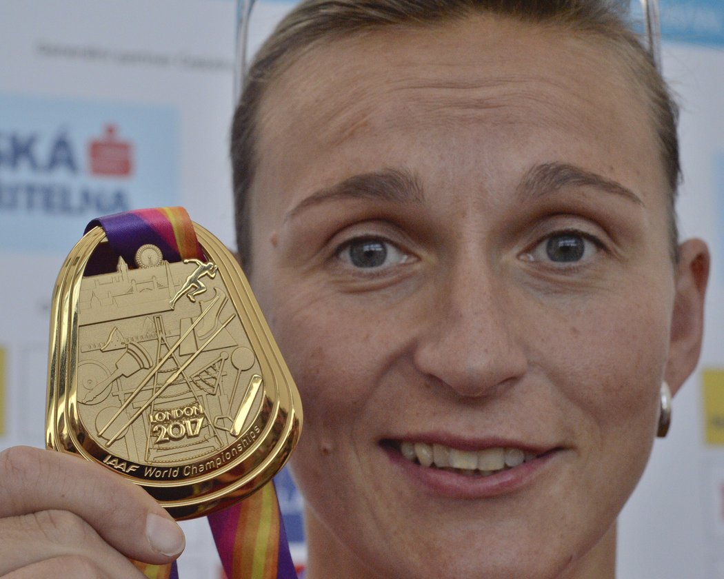 Oštěpařka Barbora Špotáková se pochlubila zlatou medailí