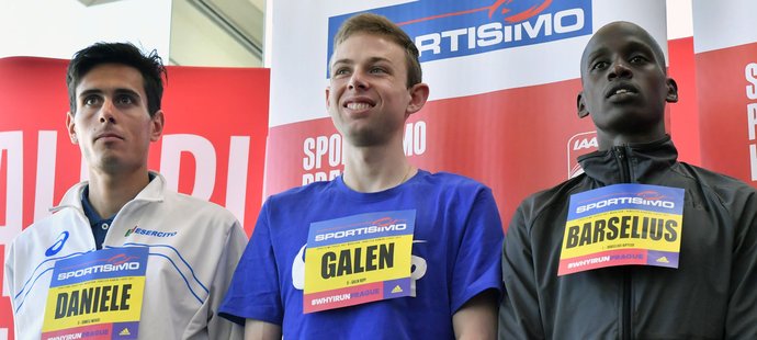 Největší favorité pražské půlmaratonu: zleva Daniele Meucci z Itálie, Galen Rupp z USA a Barselius Kipyego z Keni.