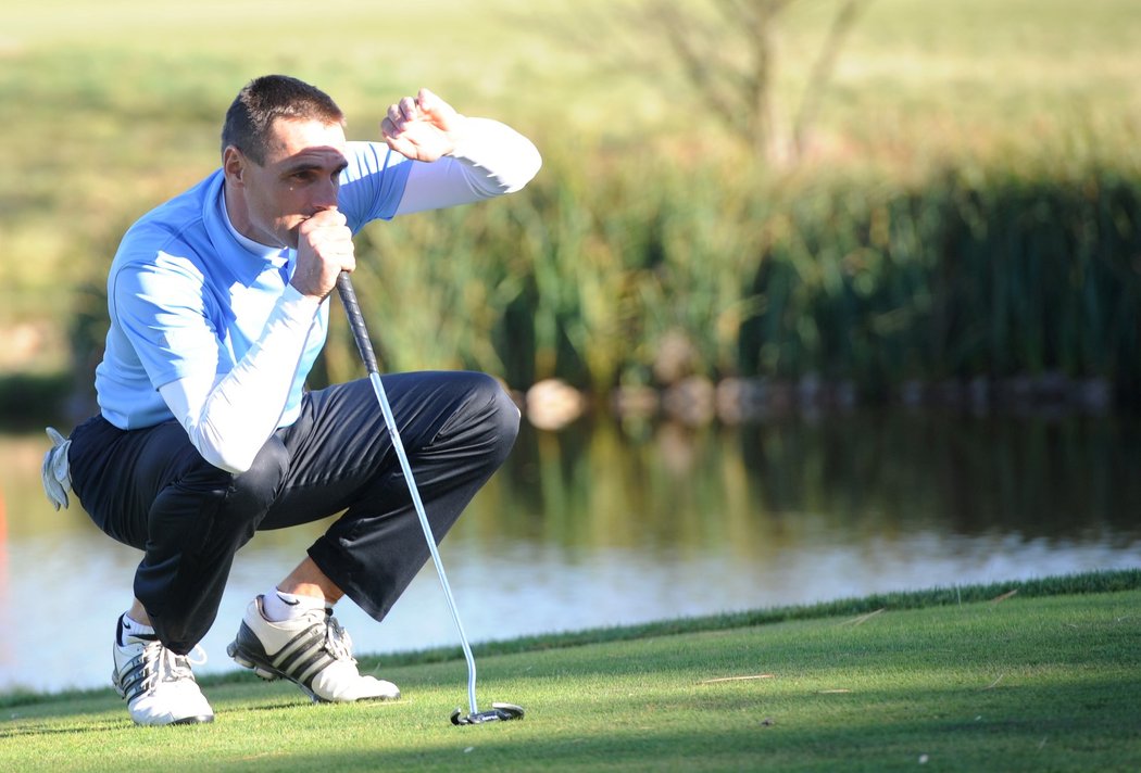 Velkou vášní Romana Šebrleho je golf