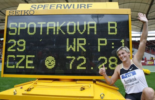 Barbora Špotáková je novou světovou rekordmankou v oštěpu. Barbora Špotáková je novou světovou rekordmankou v oštěpu.