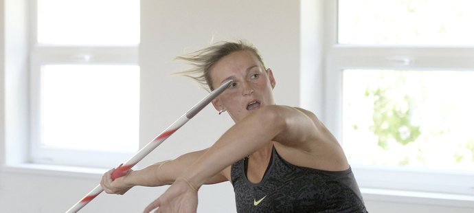 Barbora Špotáková odlétá do Pekingu s medailovými ambicemi