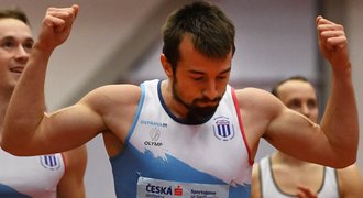 Čas z osmdesátek málem padl, sprinter parodoval Paroubka: Stejně se nedívá