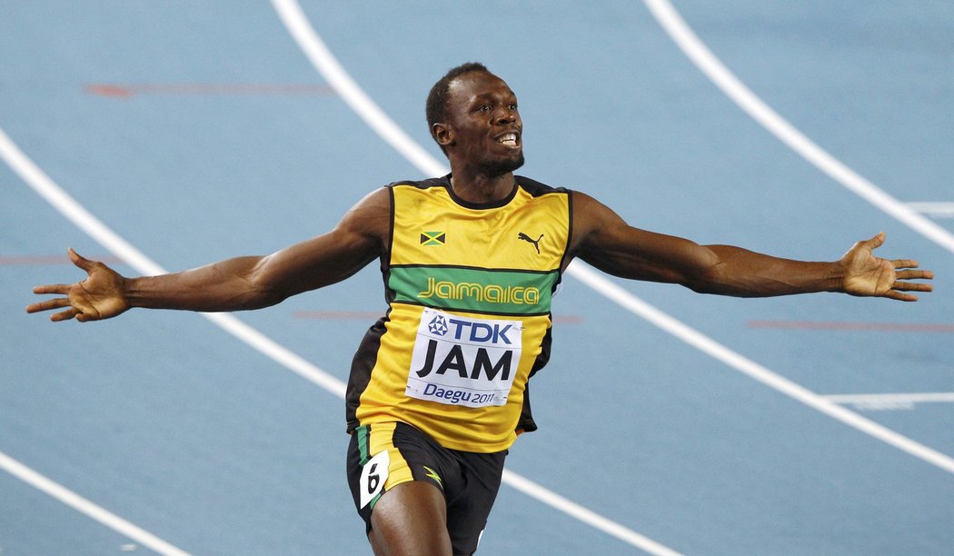 Je to tam! Usain Bolt dovedl jamajskou štafetu ke zlatým medailím, navíc ve světovém rekordu