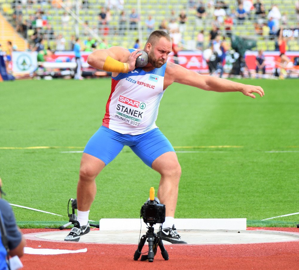 Tomáš Staněk se kvalifikoval do finále MS hned prvním pokusem