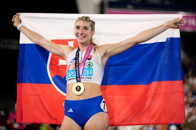 Z mentálního dna až na evropský trůn. Slovenka Zapletalová slaví zlato, Česko dál čeká Z mentálního dna až na evropský trůn. Slovenka Zapletalová slaví zlato, Česko dál čeká
