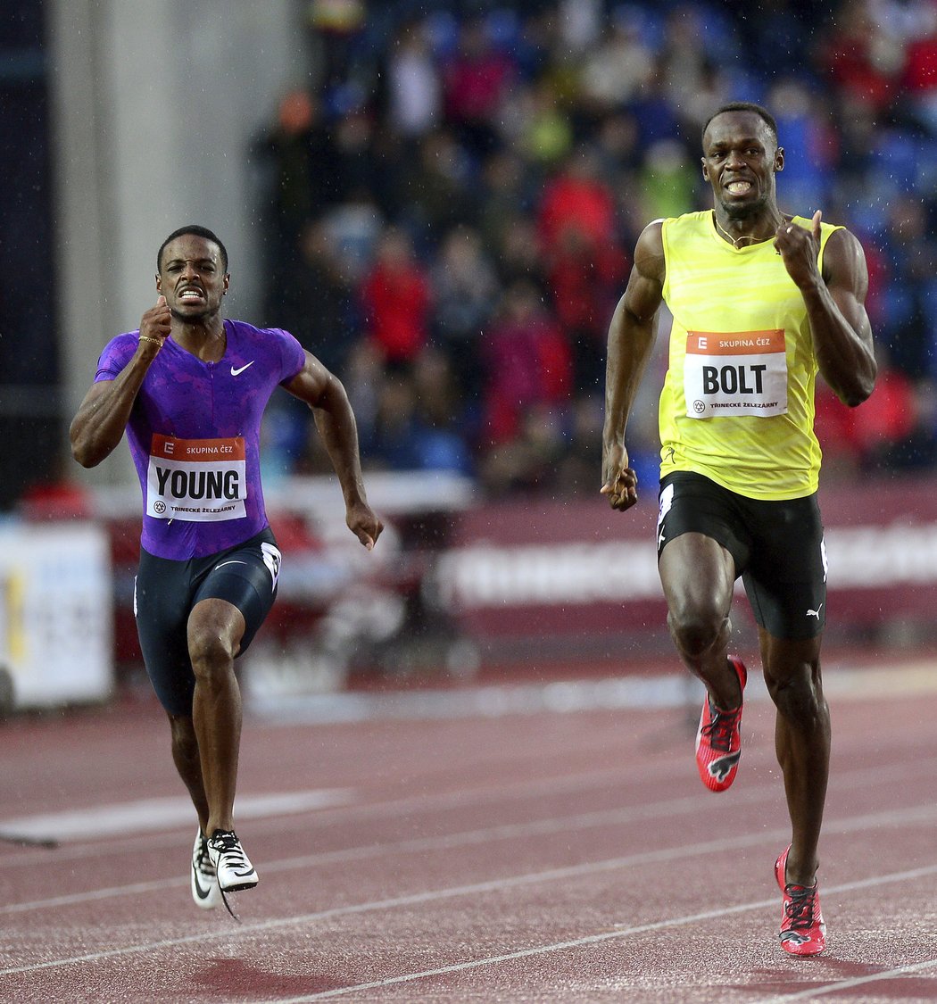 Američana Younga porazil Bolt na dvoustovce v roce 2015 o 22 setin