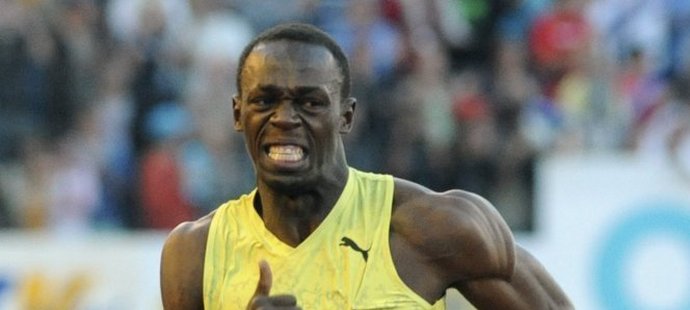 Usain Bolt na stometrové trati při ostravském mítinku Zlatá tretra