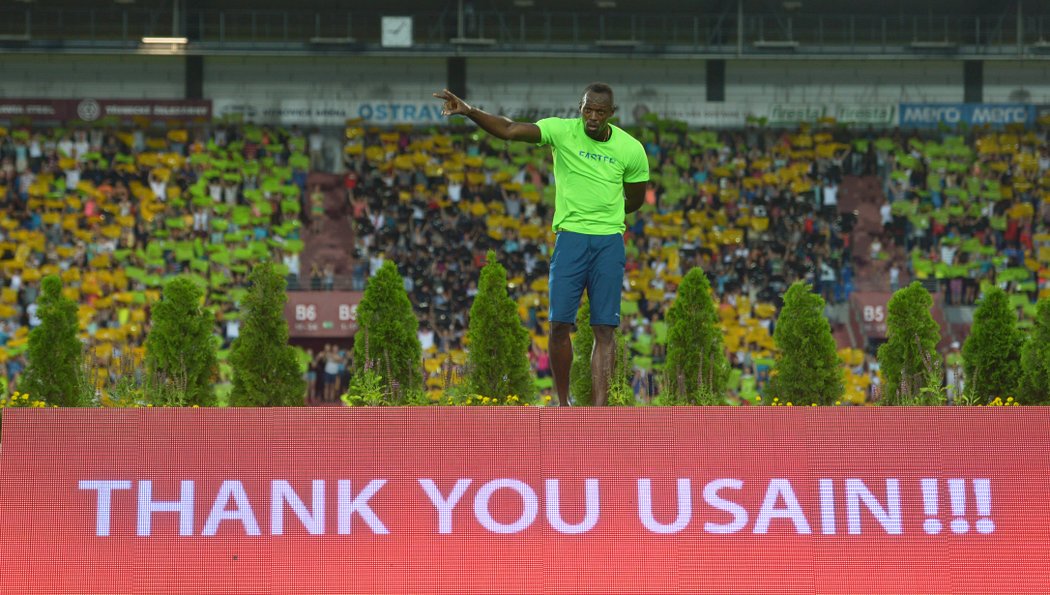 Usain Bolt se velkolepě loučil se Zlatou tretrou, kde si doběhl pro deváté vítězství