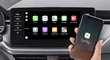 Kamiq umí Apple CarPlay i bez kabelu. Obrazovku svého iphonu si tak můžete bezdrátově zrcadlit na displeji o velikosti až 9,2 palce.