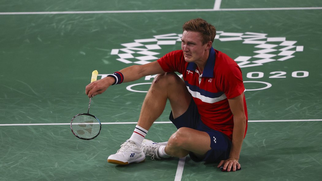 Dán Viktor Axelsen opanoval turnaj badmintonistů bez ztráty setu