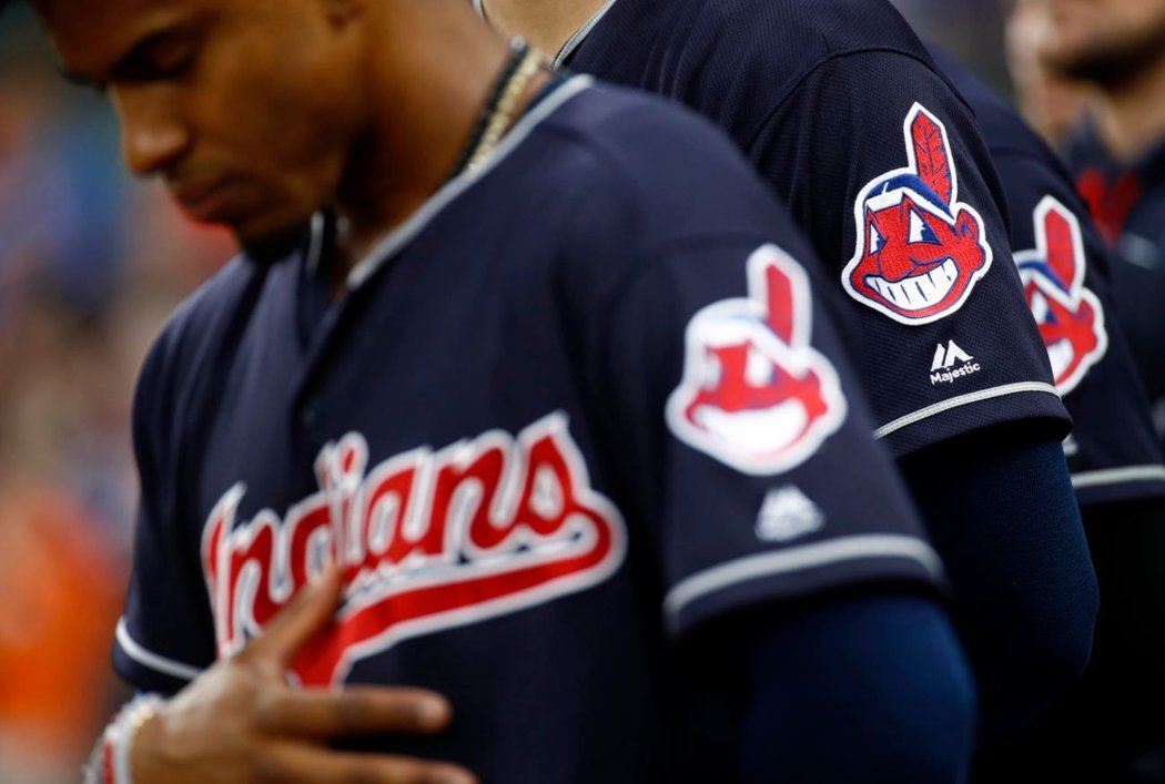 Tradiční baseballový klub Cleveland Indians po změně loga vypustí i název týmu