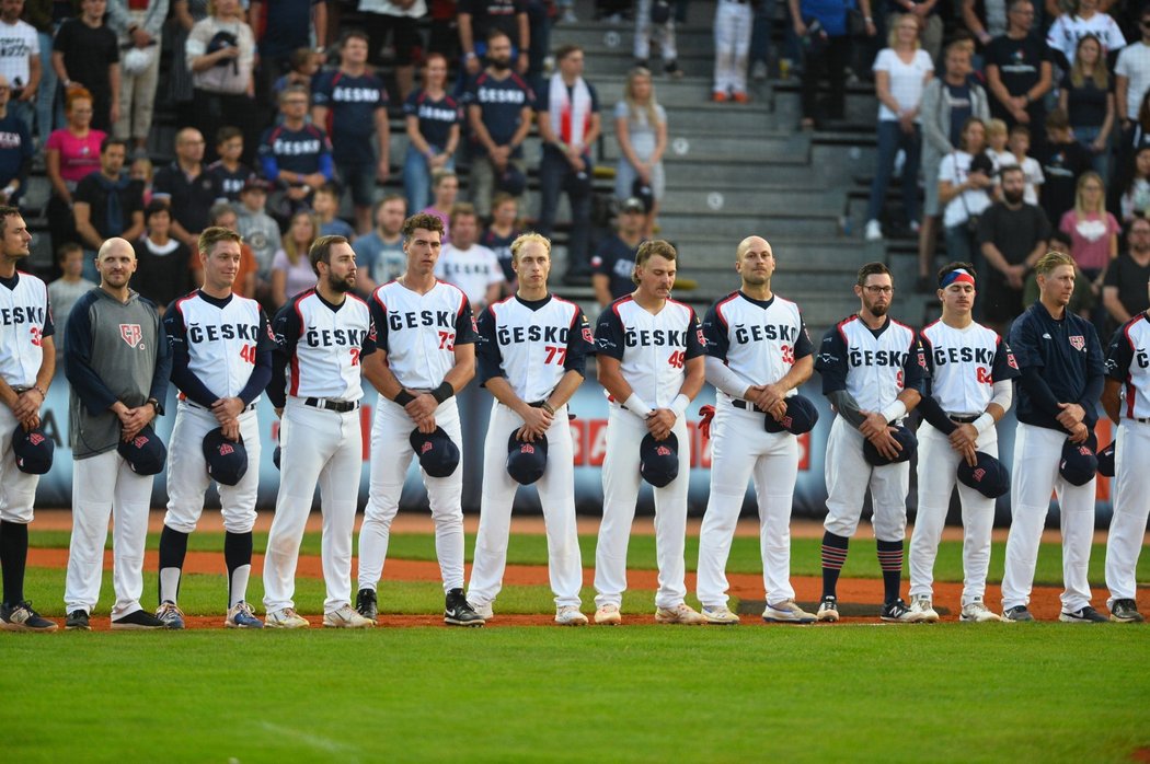 Čeští baseballisté deklasovali na domácím ME Francii 11:1 a zahrají si o 5. místo