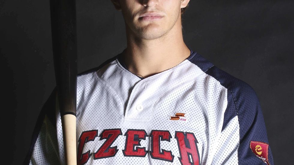 Český baseballista Michal Červenka působí v zámoří, moc rád by se jednou prosadil v prestižní MLB, teď chce pomoci národnímu týmu v kvalifikaci WBC.