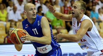 Čeští basketbalisté zpackali závěr, v Gruzii prohráli o 11 bodů