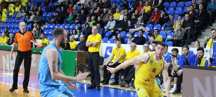 Inovace pro basketbal! Česká liga bude mít nově videorozhodčího