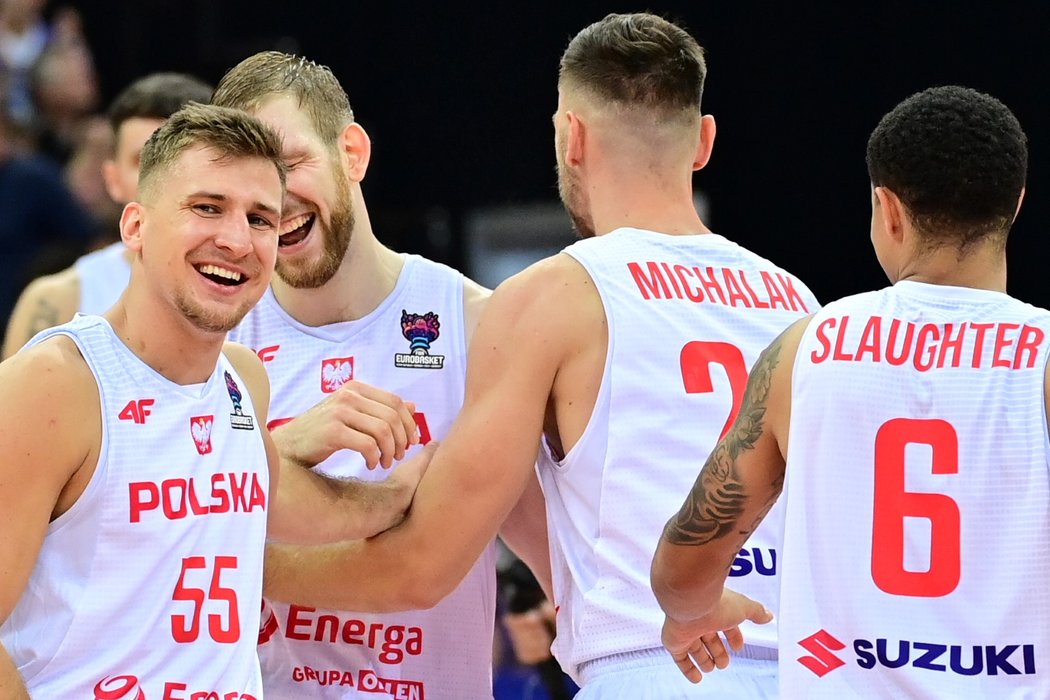 Radost basketbalistů Polska