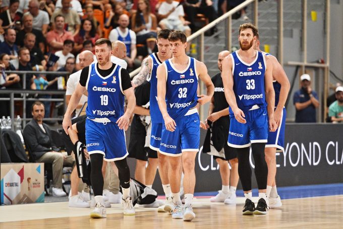 Basketbalisté si na MS nezahrají. Kvůli nejhoršímu skóre v kvalifikaci končí Basketbalisté si na MS nezahrají. Kvůli nejhoršímu skóre v kvalifikaci končí