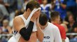 Zklamaný český basketbalista Jan Veselý během přípravy na evropský šampionát