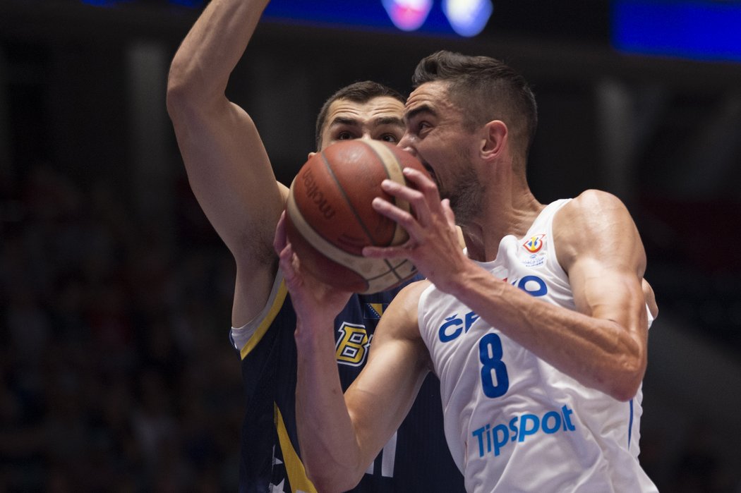 Čeští basketbalisté porazili Bosnu, postup do další fáze kvalifikace si zajistili až v posledním skupinovém zápase s Litvou