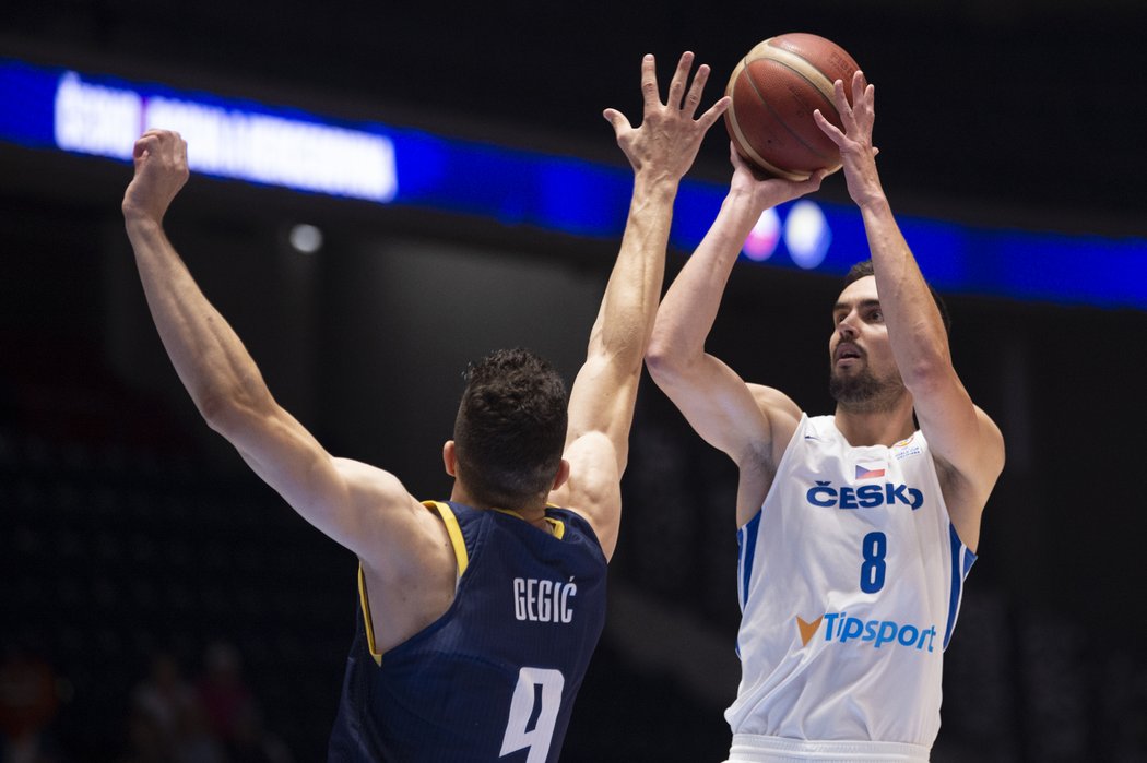 Čeští basketbalisté porazili Bosnu, postup do další fáze kvalifikace si zajistili až v posledním skupinovém zápase s Litvou