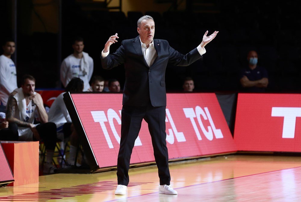 Trenér basketbalistů Ronen Ginzburg