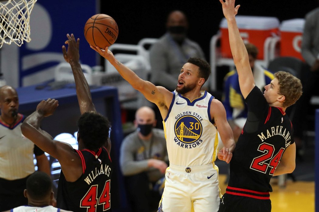 Basketbalisté Chicaga podlehli Golden State 102:116