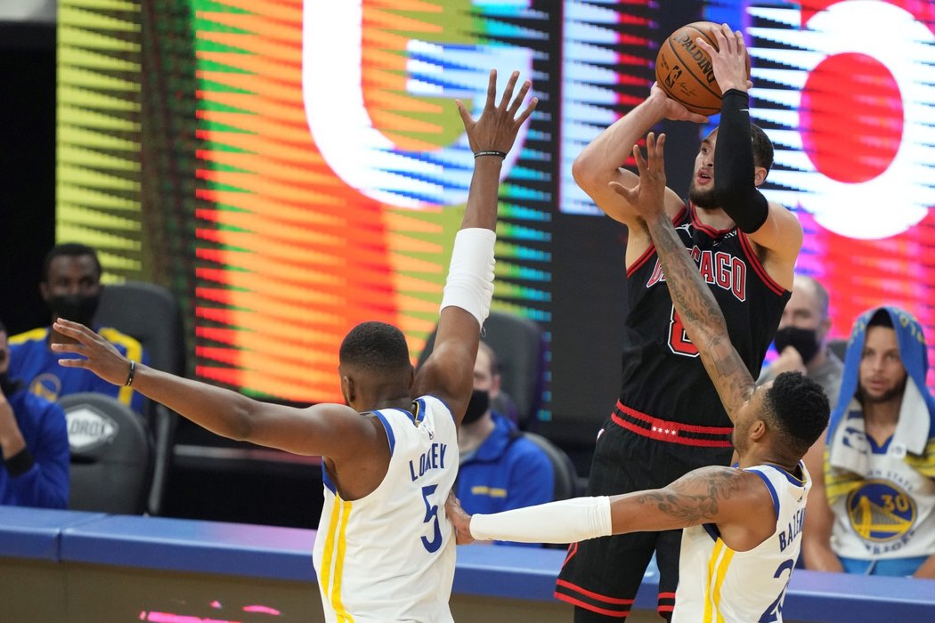 Basketbalisté Chicaga podlehli Golden State 102:116