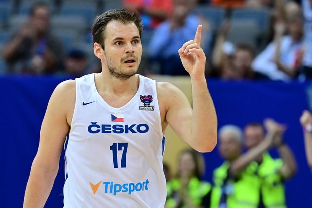 Čech Jaromír Bohačík si vysloužil známku sedm Čech Jaromír Bohačík si vysloužil známku sedm