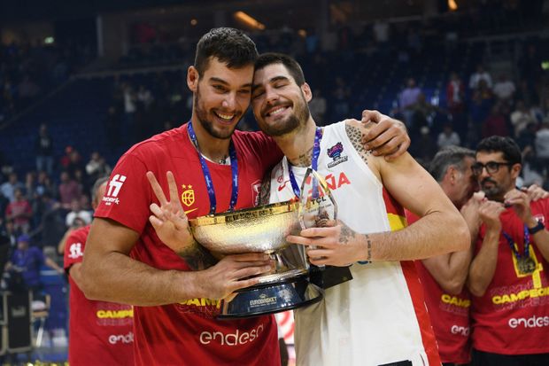Bratři Hernangómezové jsou mistry Evropy Bratři Hernangómezové jsou mistry Evropy