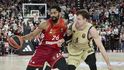 Jan Veselý v utkání Euroligy proti Bayernu
