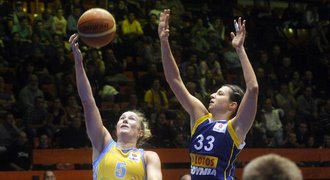 Basketbalistky USK zdolaly Gdyni a přiblížily si osmifinále