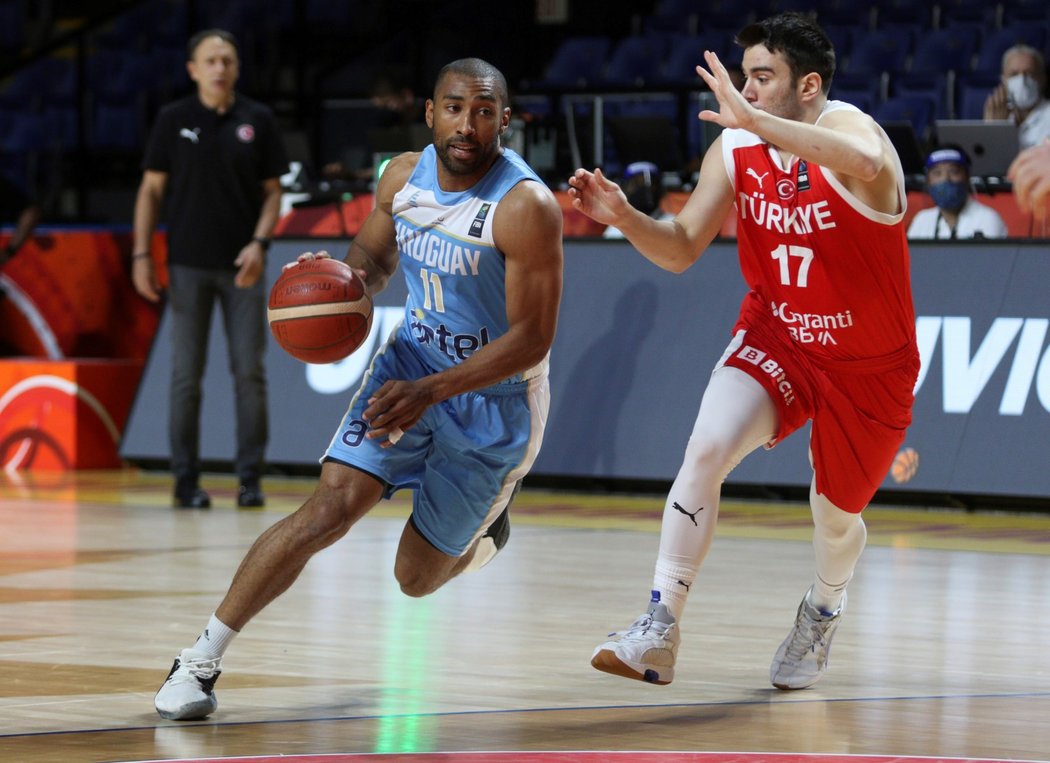 Basketbalisté Turecka porazili v úvodu kvalifikace na olympiádu Uruguay