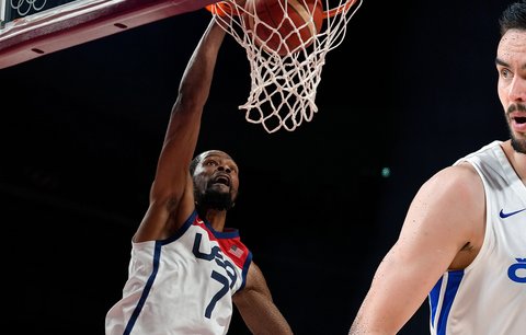 České basketbalisty v čele s Tomášem Satoranským čeká boj s hvězdami USA