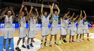 Je to doma! Basketbalisté přehráli Portugalsko a slaví postup na ME