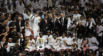 Miami zvládlo lépe nástrahy sedmého duelu a obhájilo v NBA titul