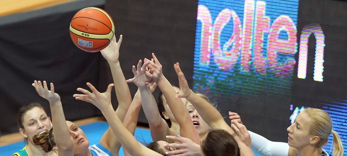 Basketbalistky Austrálie si v duelu s Řeckem jasně pojistily postup do čtvrtfinále MS