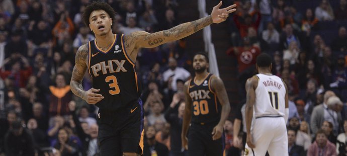 Kelly Oubre Jr. pomohl Phoenixu k vítězství