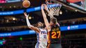 Český basketbalista Vít Krejčí v akci