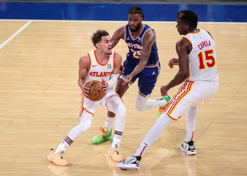 Basketbalisté Atlanty postoupili po výhře 103:89 v Madison Square Garden a celkem 4:1 na zápasy přes newyorské Knicks do druhého kola play off NBA