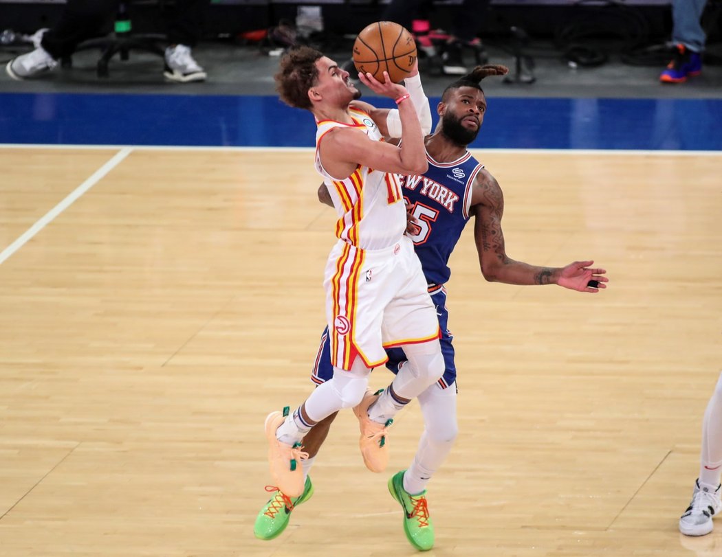 Basketbalisté Atlanty postoupili po výhře 103:89 v Madison Square Garden a celkem 4:1 na zápasy přes newyorské Knicks do druhého kola play off NBA