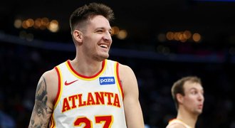 Šéf trojkového prostoru Krejčí nasázel dvacet bodů. Atlanta vyloupila Utah