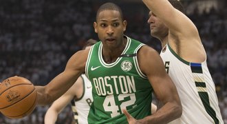 Hvězdy na cestě z Bostonu? Horford odmítl smlouvu, končit má i Irving