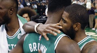 Boston jede! V souboji lídrů udolal Golden State a má 14. výhru za sebou