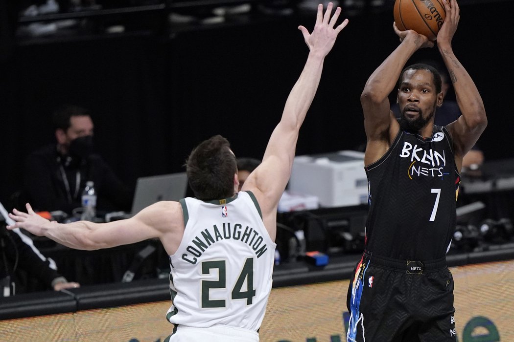 Kevin Durant odehrál výborný zápas