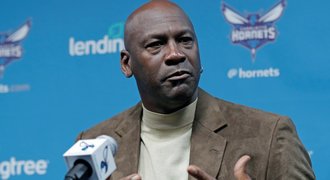 Jordan po 13 letech prodává Hornets. V klubu si nechá jen menšinový podíl