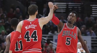 Poslední Chicago si v NBA vyšláplo na nejlepší tým konference Boston