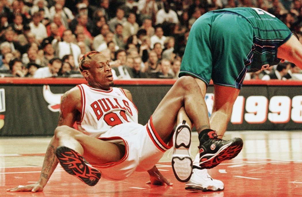 Dennis Rodman v dresu Bulls