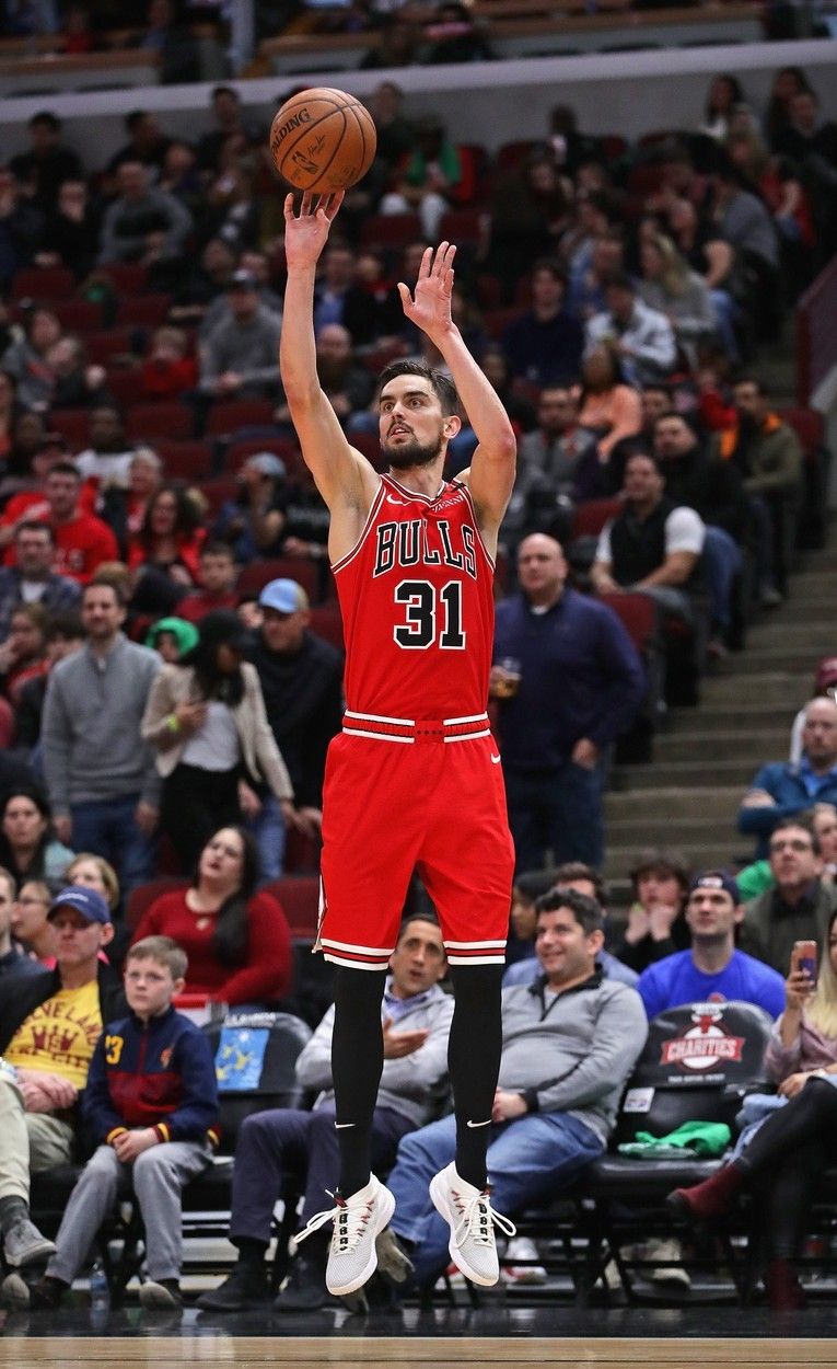 Tomáš Satoranský a jeho střela v březnovém zápase NBA proti Clevelandu