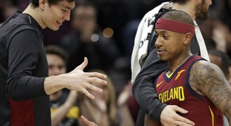 Cleveland při debutu Thomase ukončil v NBA sérii porážek