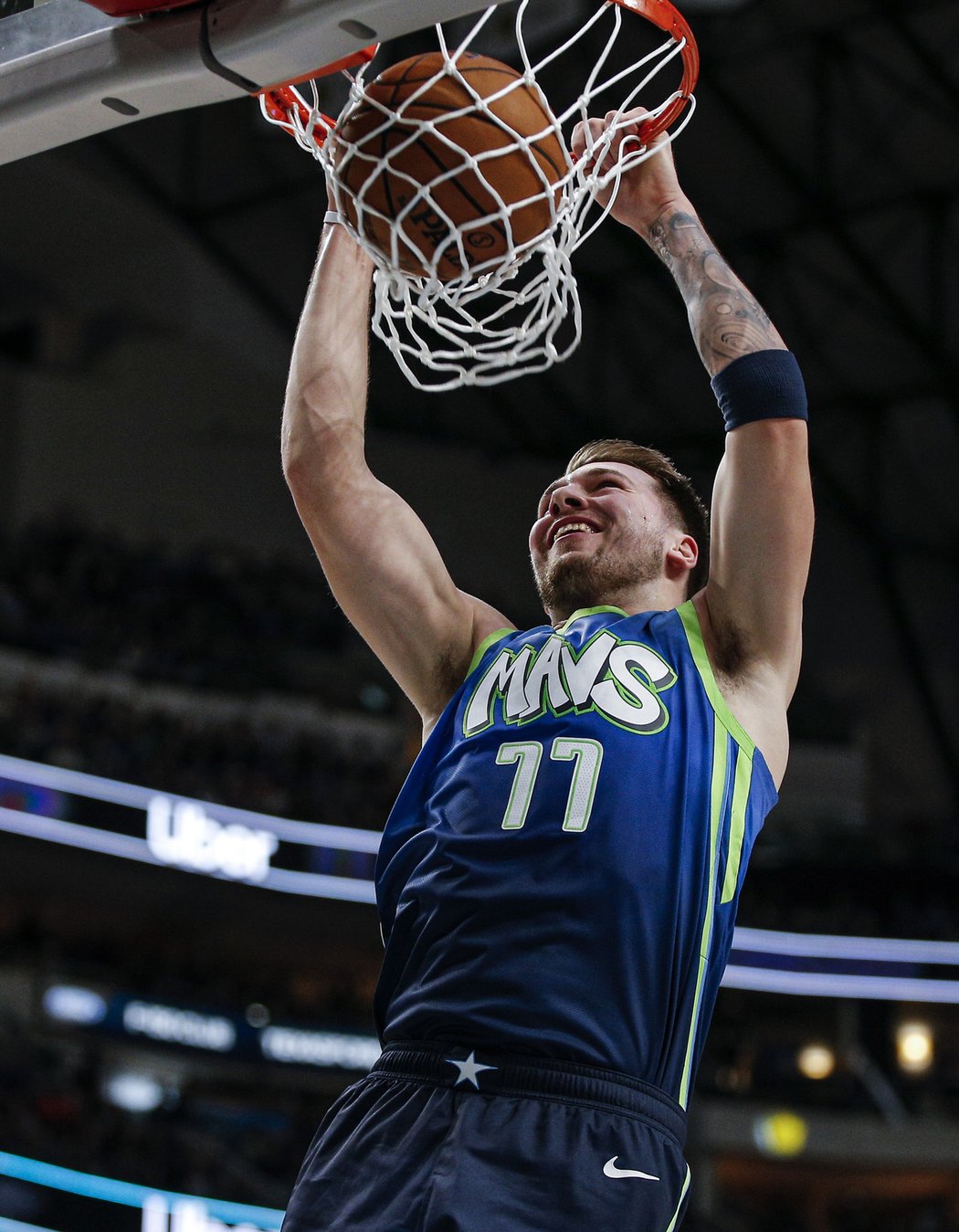 Luka Dončič pomohl Mavericks 24 body